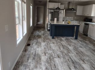 180 Elirea Ln, Cameron, NC 28326