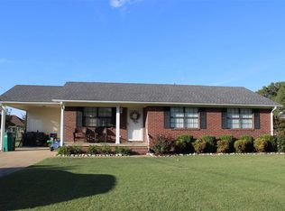 197 Cedar Cv, Bells, TN 38006