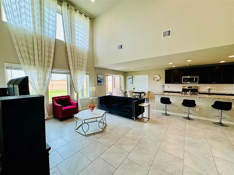 29618 Stanley Canyon Ln — Photo 28