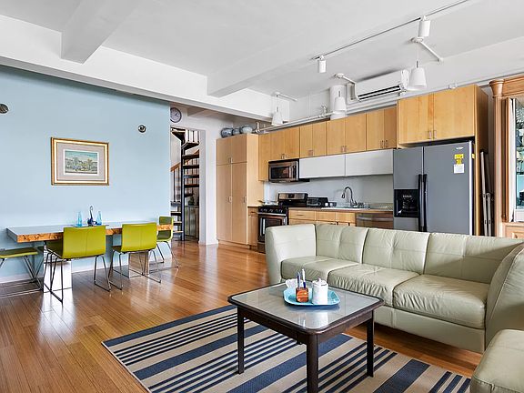 3rd image of 852 Cypress Ave APT 3G