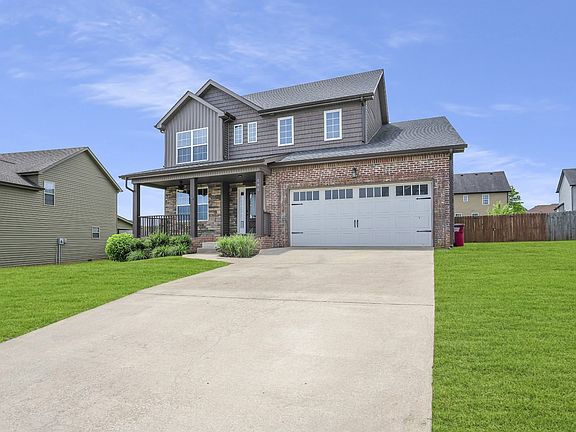 3rd image of 484 Mirren Cir