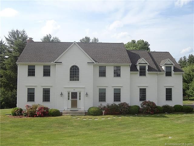 1st image of 41 Brighton Dr