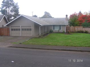 42 Lynnbrook Dr, Eugene, OR 97404