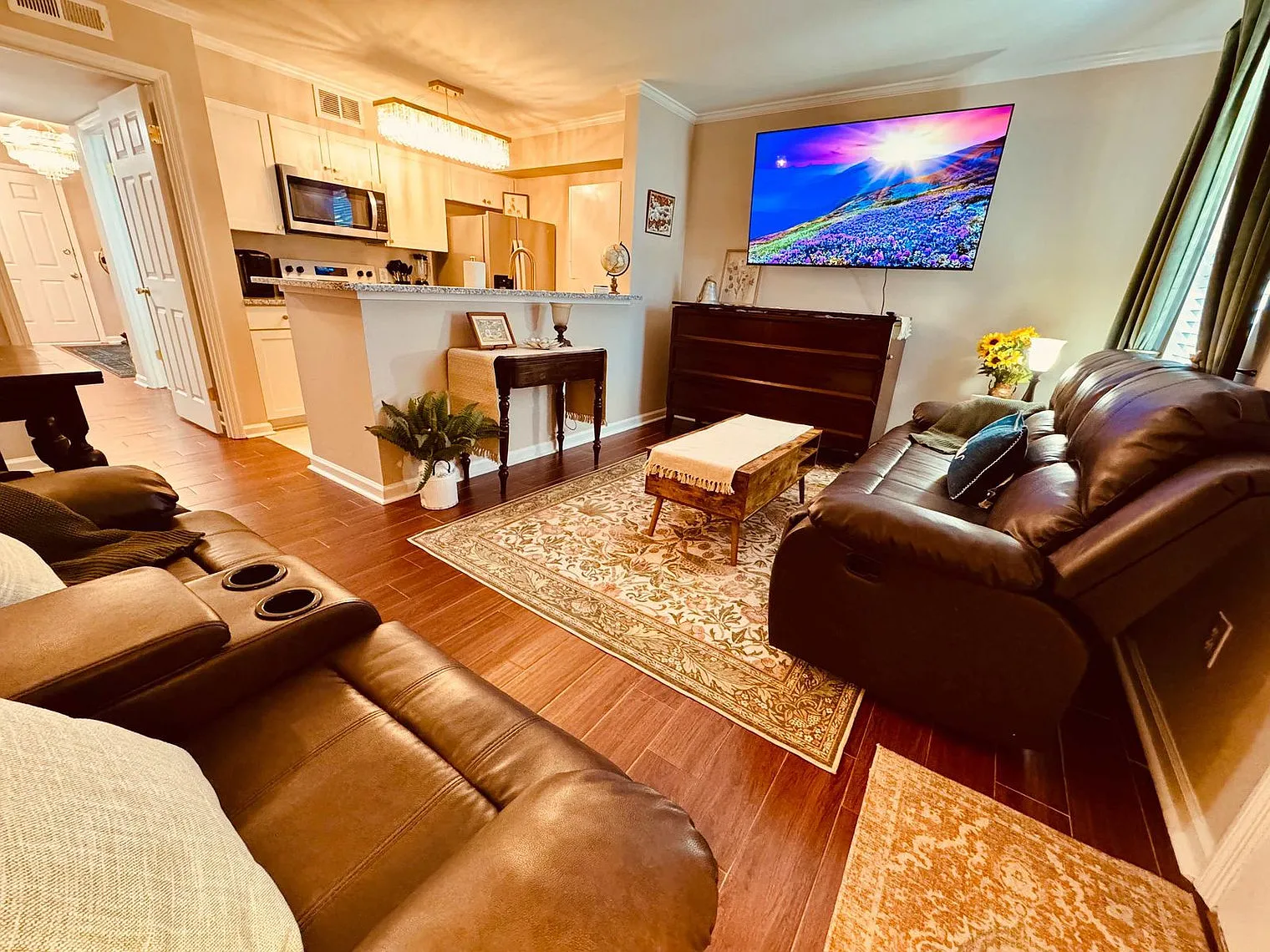 1 bed, 1.0 bath, 559 sqft, $3,259 — Photo 2