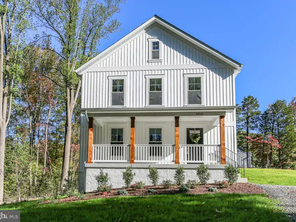 5055 Rose Ave, King George, VA 22485