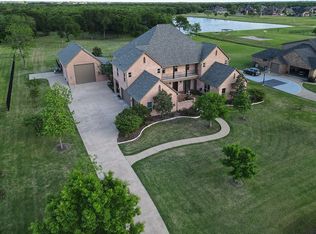 7655 Fall Creek Rd, Terrell, TX 75160