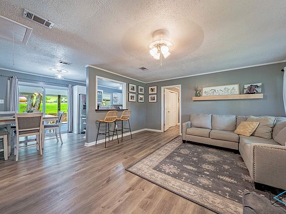 5th image of 6365 Sherwood Dr