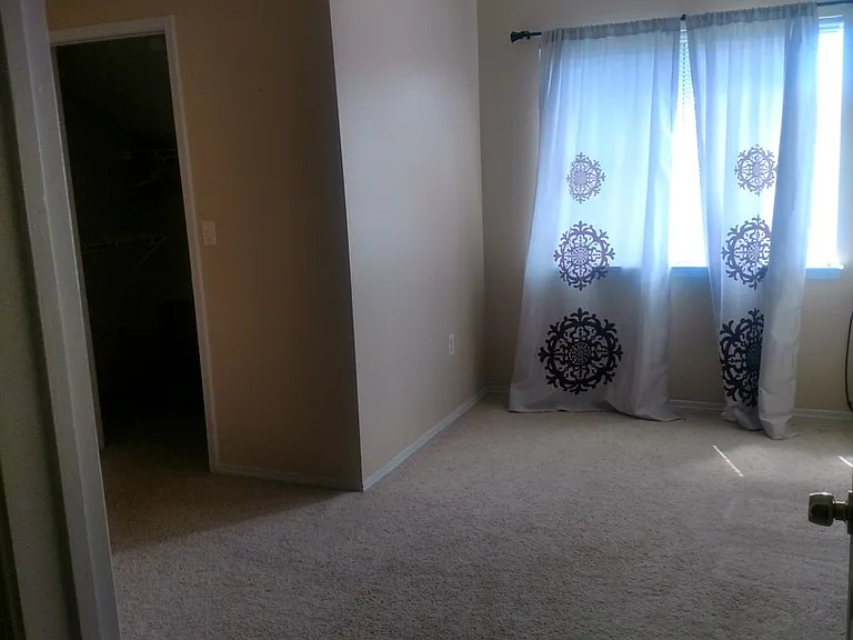 1882 Mallard Dr — Photo 12