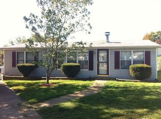 1711 White Ash Dr, High Ridge, MO 63049