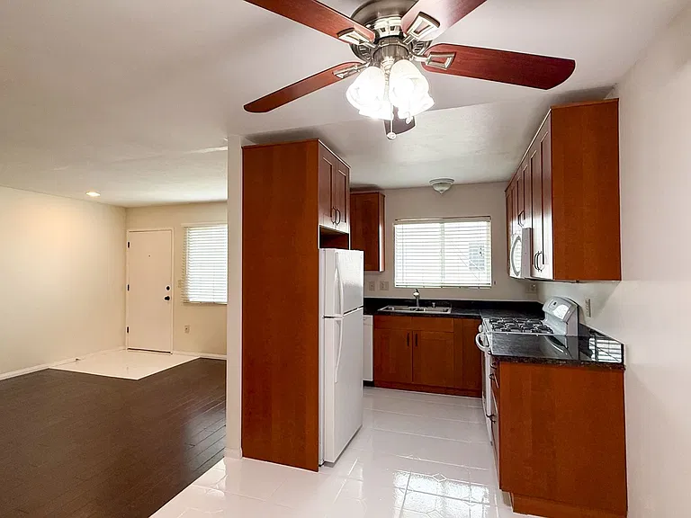 4085 Idaho St — Photo 12