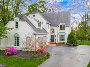 118 Trianon Ln, Villanova, PA 19085