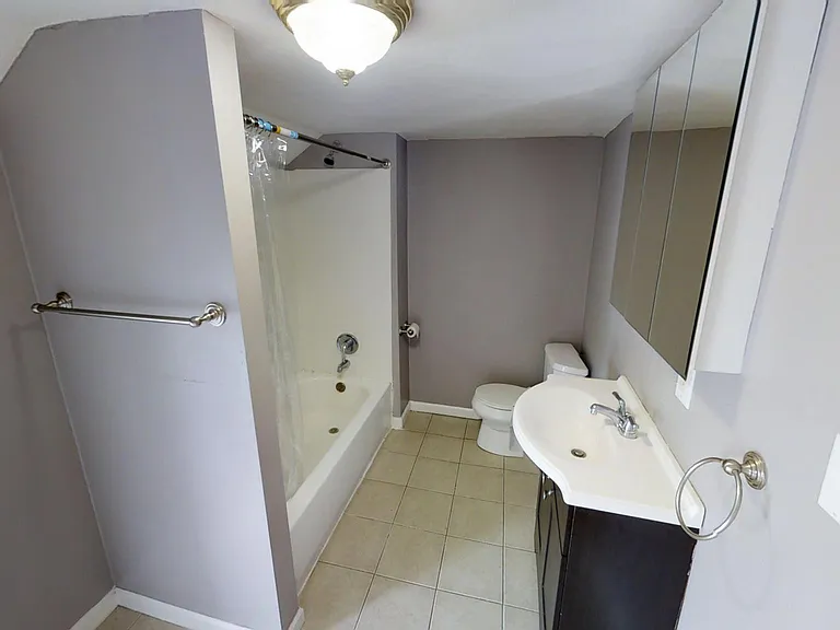 1111 E Colvin St #2 — Photo 9