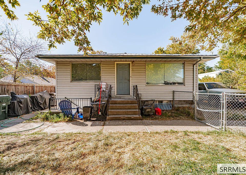 1st image of 727 Jefferson Ave
