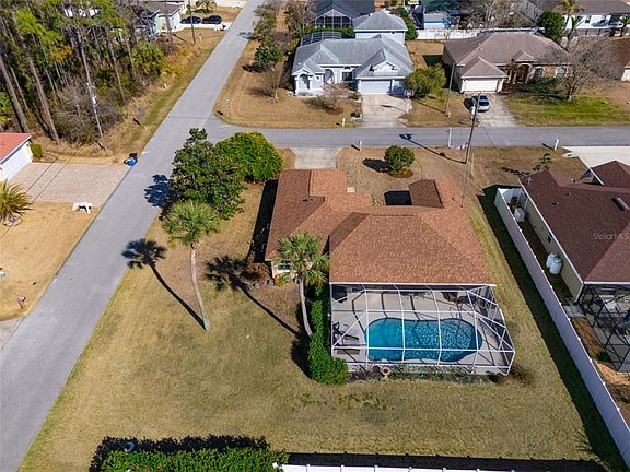 2nd image of 2 Edwin Ln