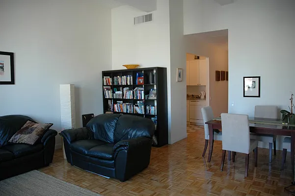 Rented by The World Wide Group | media 229