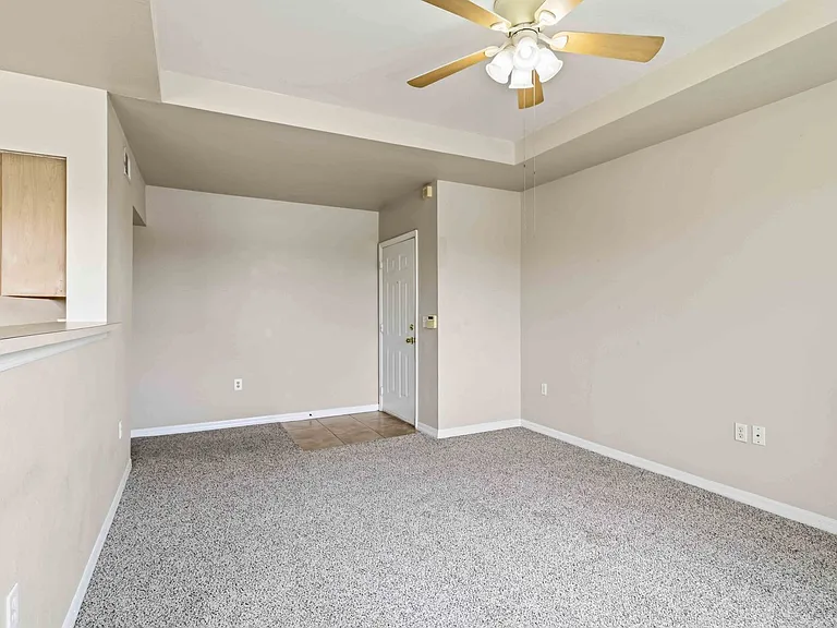 1020 Villagio Cir #205 — Photo 6