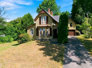 83 Washington St, Camden, ME 04843