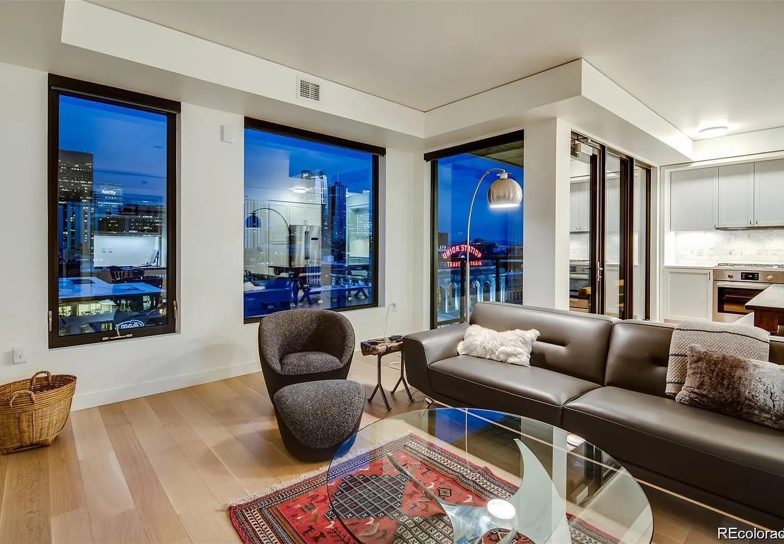 The Coloradan Condos — Photo 3