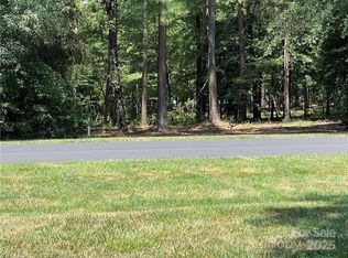 1659 Southpoint Ln, New London, NC 28127