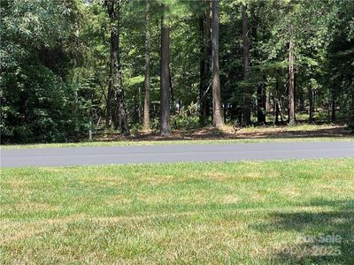 1659 Southpoint Ln, New London, NC, 28127