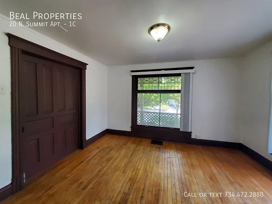 1 bed, 200 sqft, $630 — Photo 4