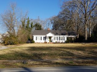 6150 West Ave, Lavonia, GA 30553