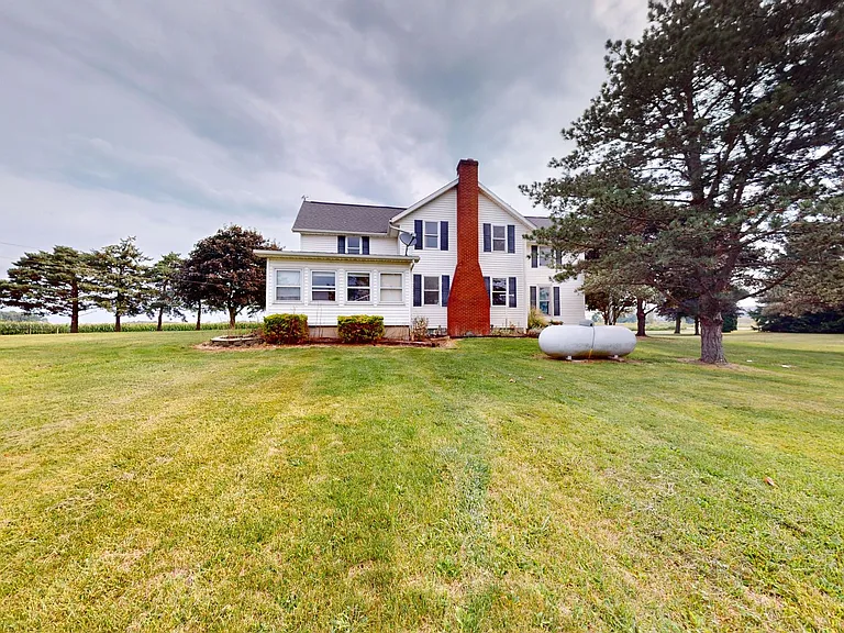 7635 State Route 13 N — Photo 17