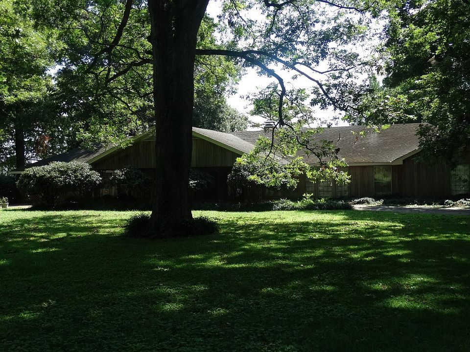 1st image of 11569 Horseshoe Cir