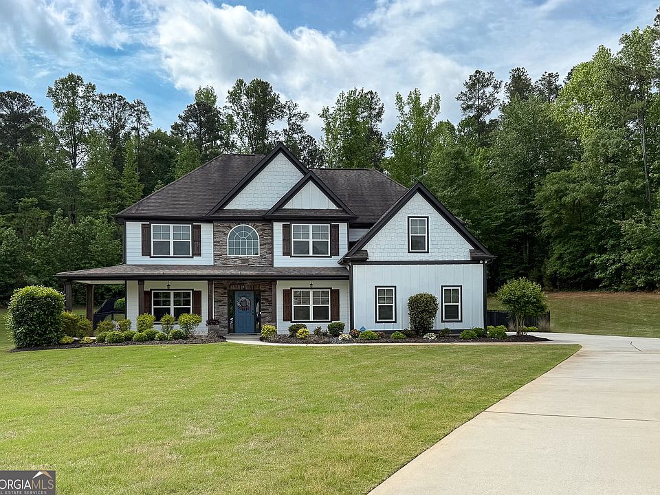 1st image of 267 Palomino Dr