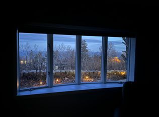 2306 E Superior St #5, Duluth, MN 55812