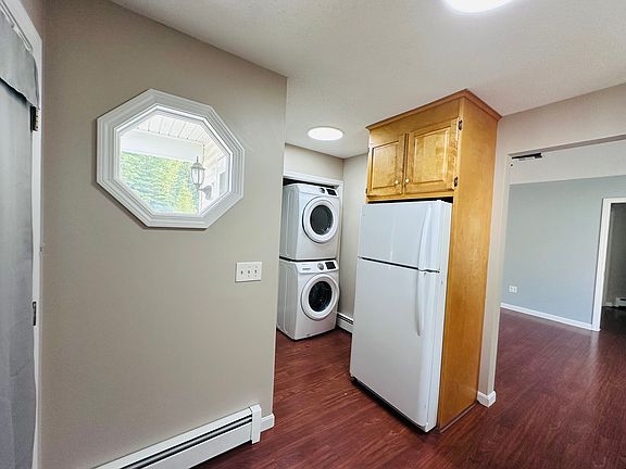4th image of 21 Murielle Dr #2
