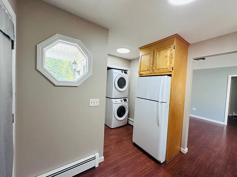 21 Murielle Dr #2 — Photo 4