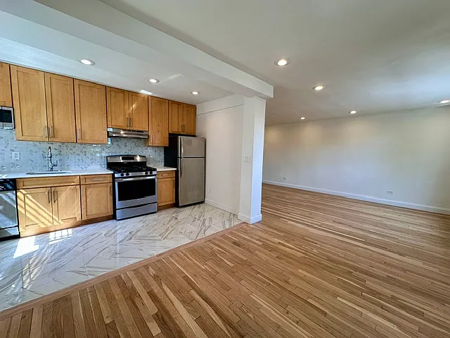 149-45 Northern Blvd #3P