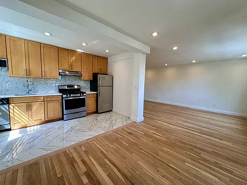 149-45 Northern Blvd #3P Photo 1