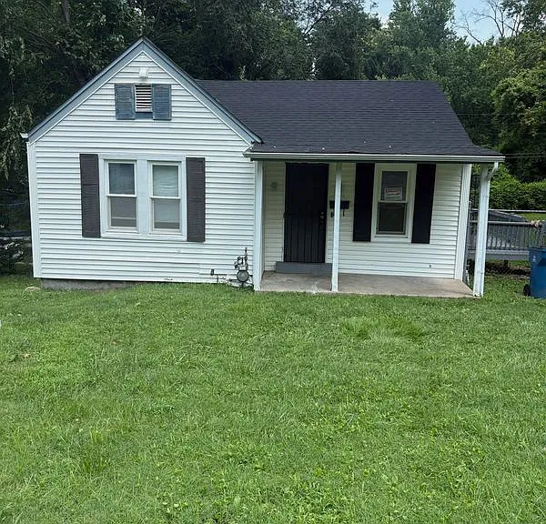 2501 Tyrell Dr — Photo 1
