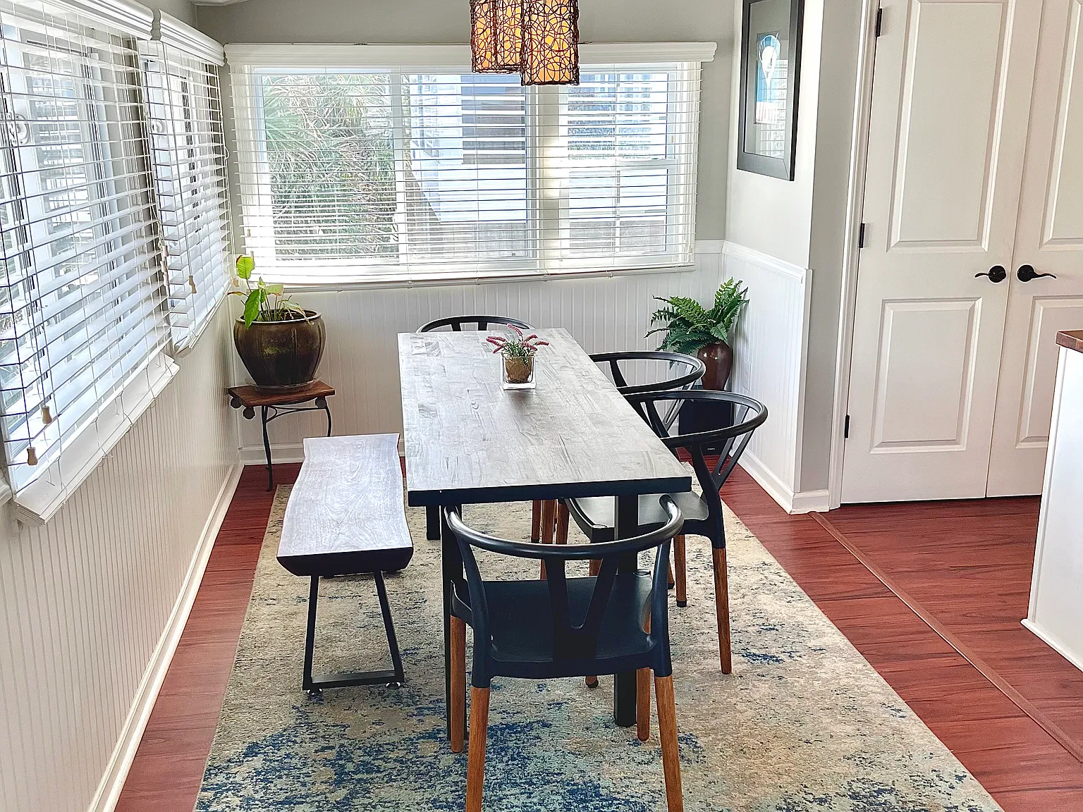 3 bed, 1200 sqft, $2,300 — Photo 3