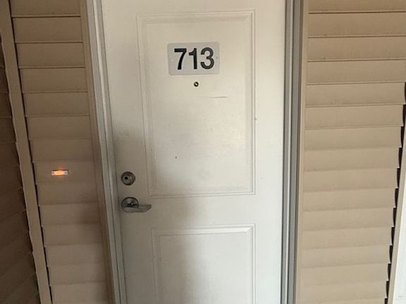 2nd image of 100 Pheasant Run #713