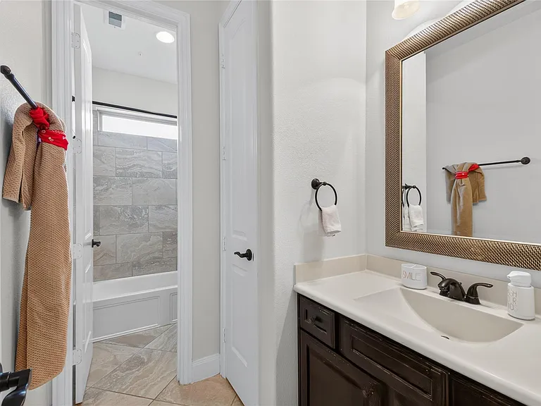 20214 Overland Hills Ln — Photo 28