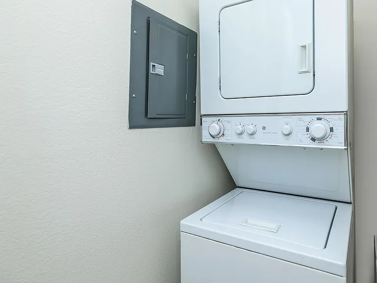 StoneCreek Apartment Homes — Photo 59