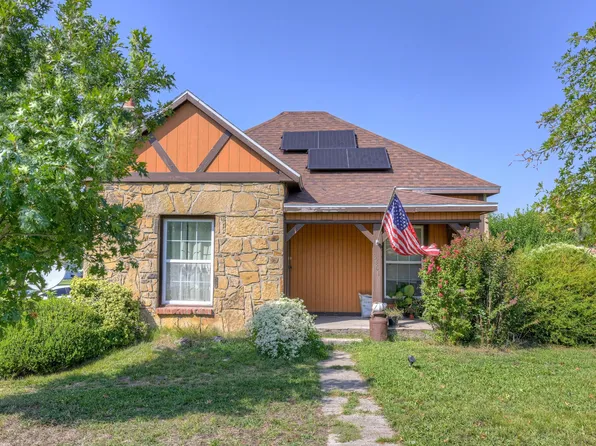 3301 E 13th Street, Joplin, MO 64801