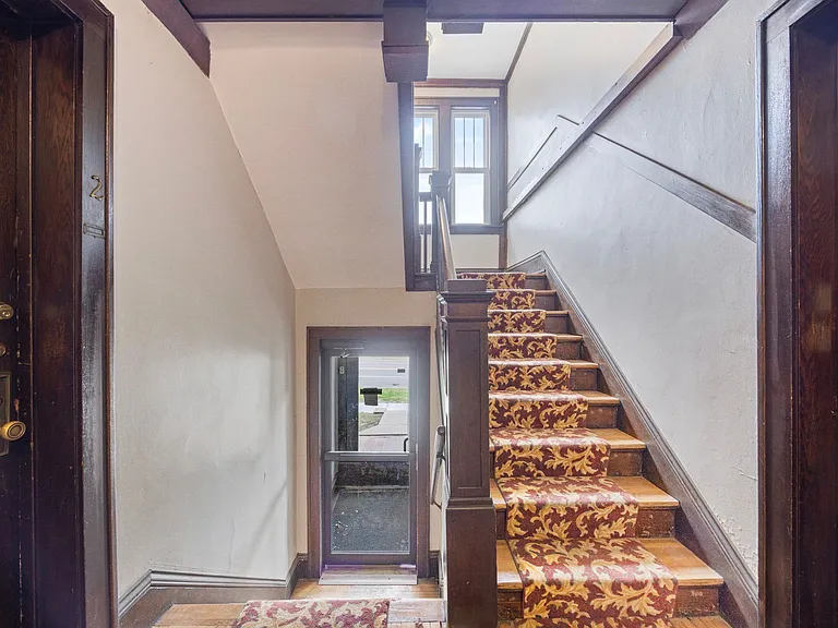 45 Lexington Pkwy S #14 — Photo 6