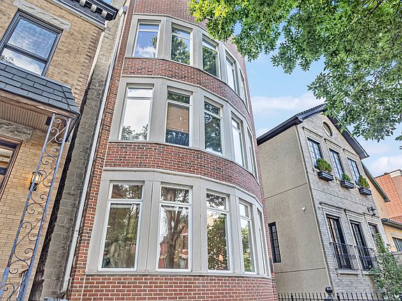 1620 N Oakley Ave #1, Chicago, IL 60647 | Zillow