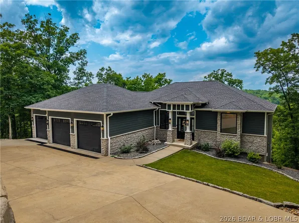 47 Briarwood Ct, Camdenton, MO 65020