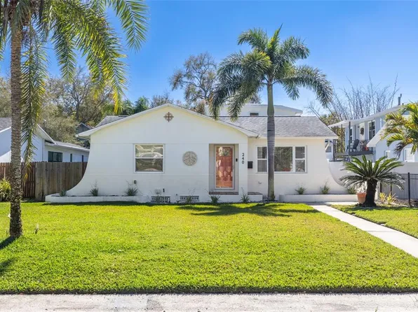 240 24th Ave N, St Petersburg, FL 33704