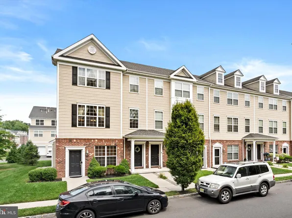 180 Creekside Way, Burlington, NJ 08016