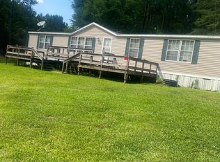 1006 Little Rock Rd, Crystal Springs, MS 39059