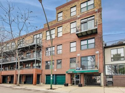 1740 N Marshfield Ave APT 30, Chicago, IL, 60622