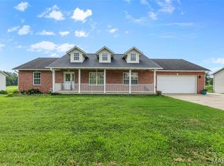241 Stonewall Dr, Jackson, MO 63755