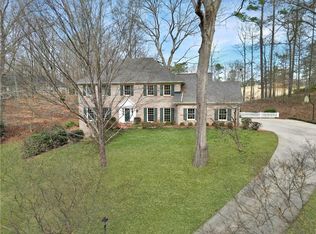 200 Huntcliff Ter, Sandy Springs, GA 30350