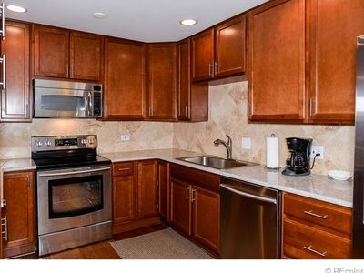 735 S Clinton St APT 3A, Denver, CO, 80247